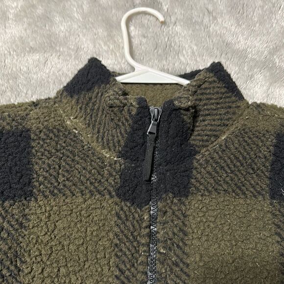 Green and Black Sherpa - Picture 4 of 5